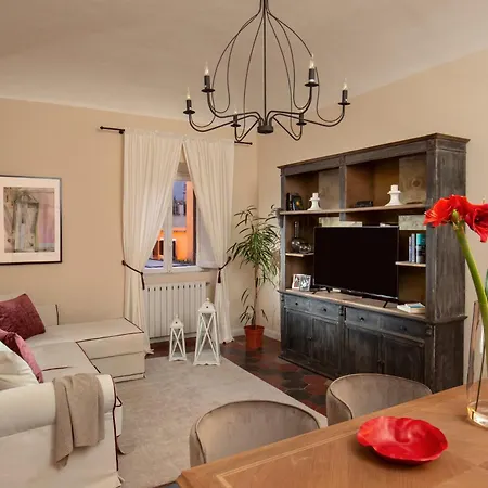 Emperor's View In Colosseum Apartman